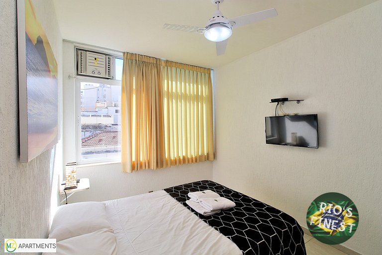 Cobertura de 4 quartos com teraço frente para o Mar no Rio