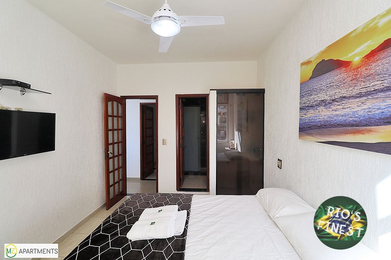 Cobertura de 4 quartos com teraço frente para o Mar no Rio