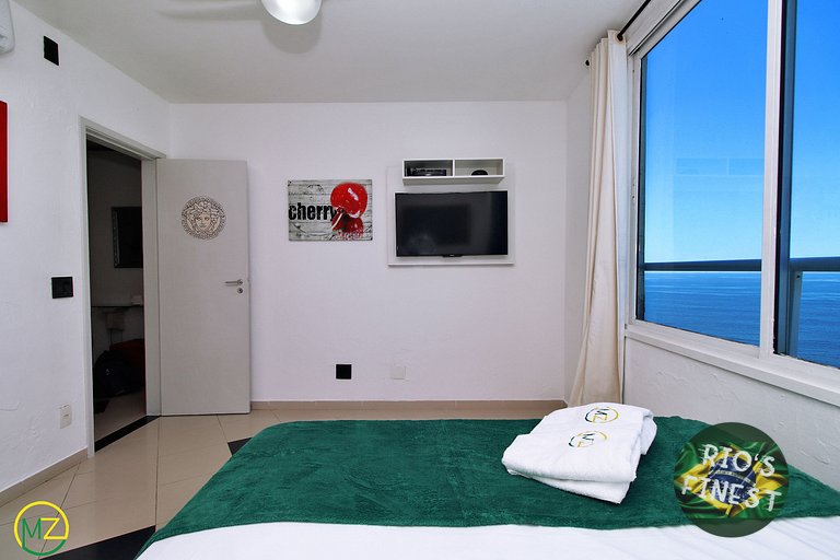 Beachfront Penthouse Apartment in Copacabana - Rio de Janeir