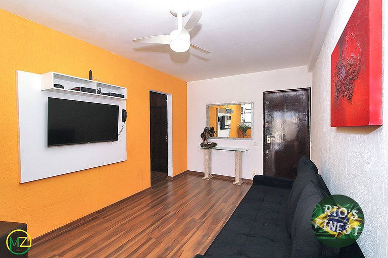 Copacabana Penthouse 2 Bedroom Apartment with Pool