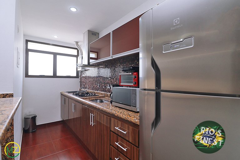 Copacabana Penthouse 2 Bedroom Apartment with Pool