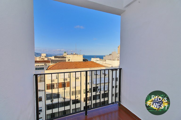 Furnished Penthouse Apartment with Pool in Rio de Janeiro