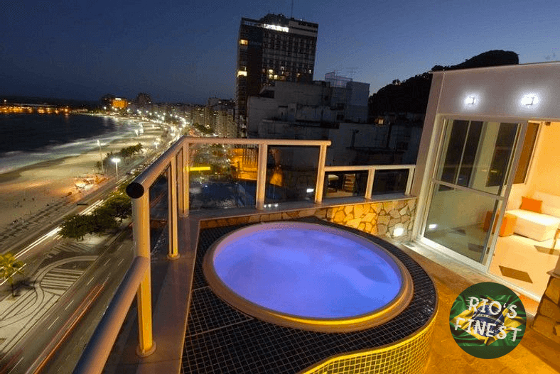 Beachfront Penthouse Apartment in Copacabana - Rio de Janeir