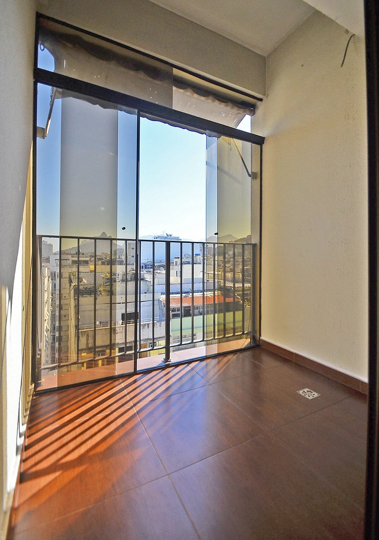 Close to Ipanema - Penthouse Apartment with Pool in Copacaba